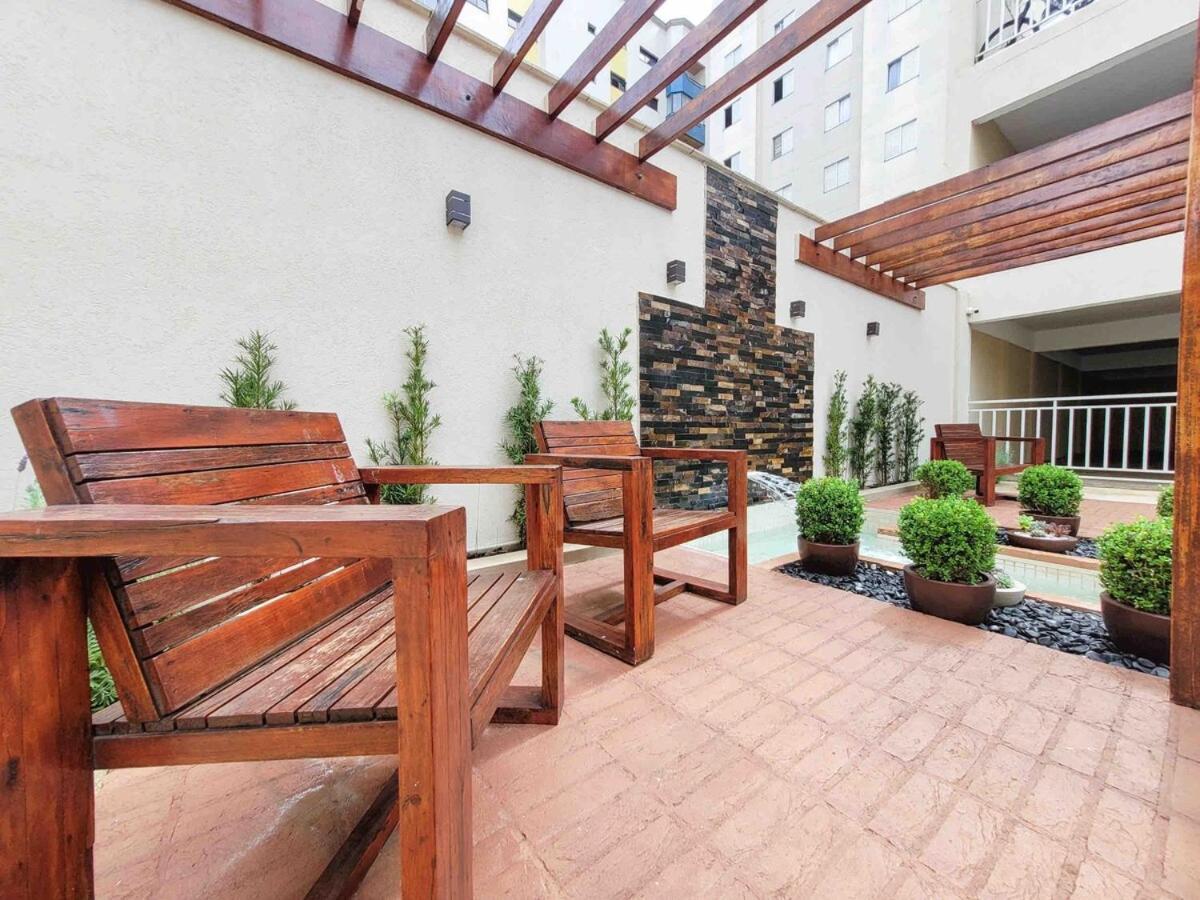 Bem No Centro, Cozinha Completa, Varanda E Garagem Poços de Caldas المظهر الخارجي الصورة