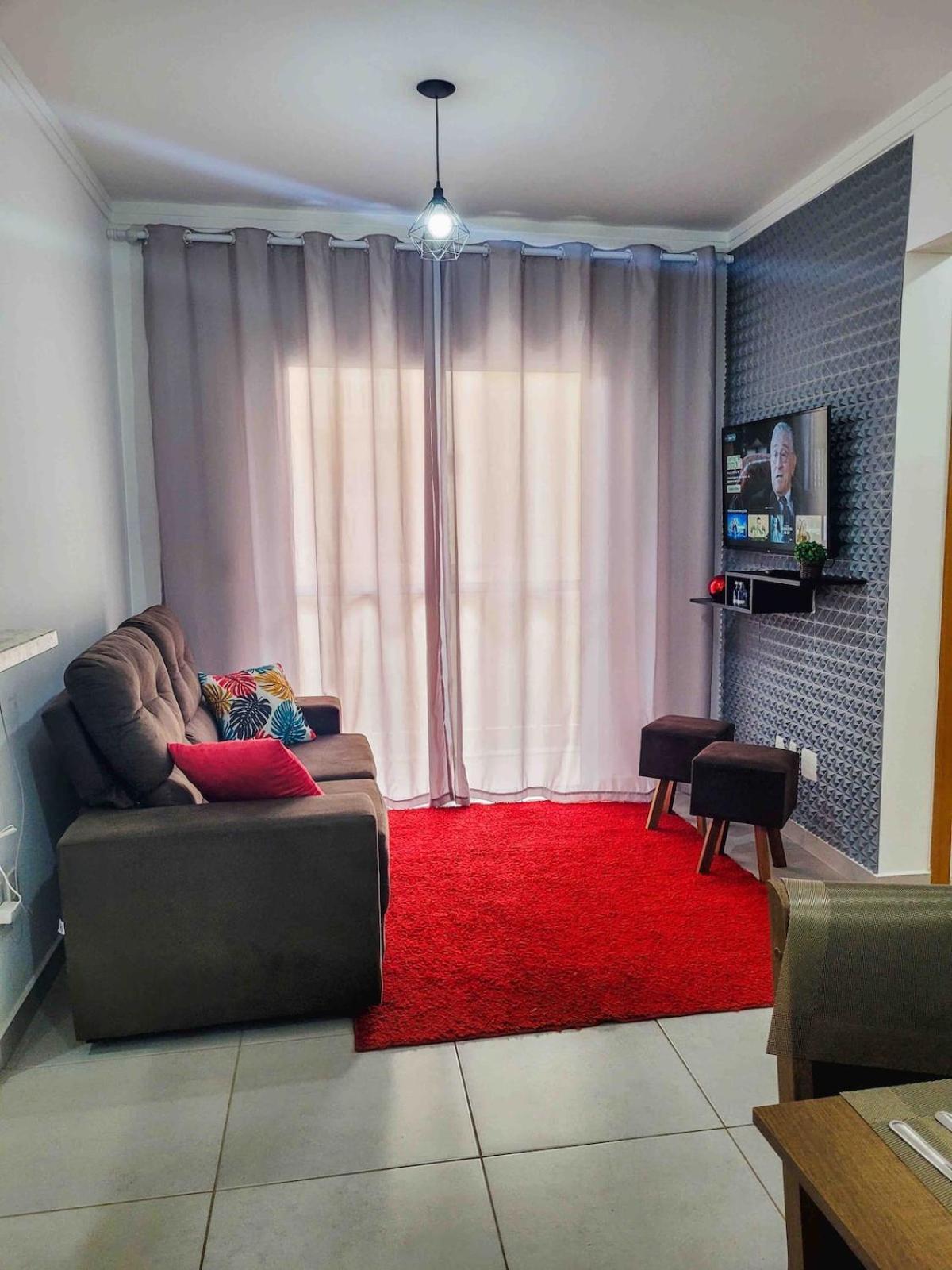 Bem No Centro, Cozinha Completa, Varanda E Garagem Poços de Caldas المظهر الخارجي الصورة